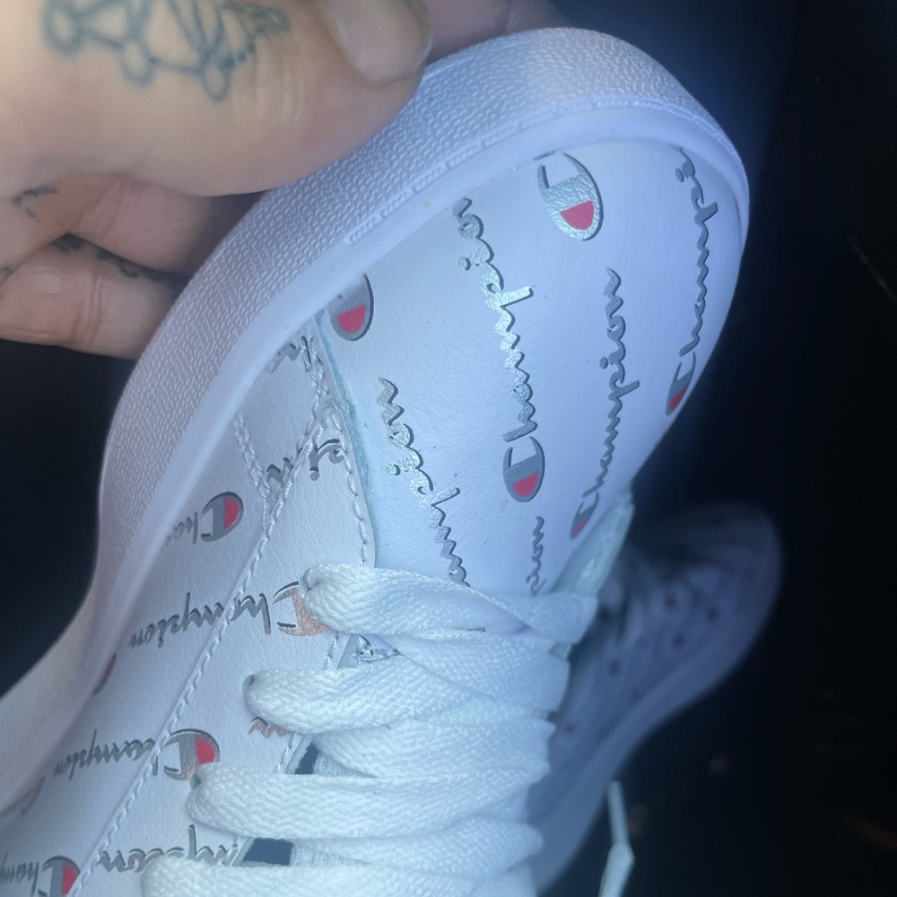 Champion sneakers sz 10